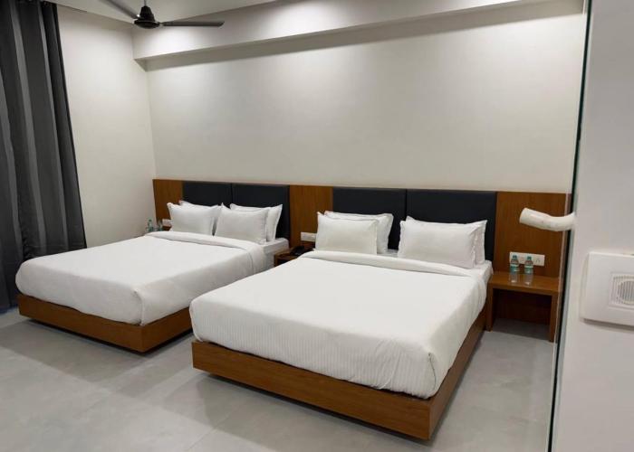 Hotel Madhukta Inn