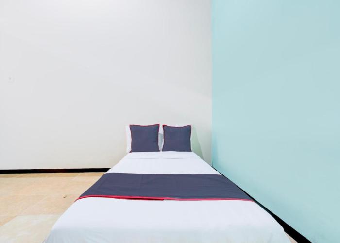 Hotel O Ump Near Alun Alun Purwokerto