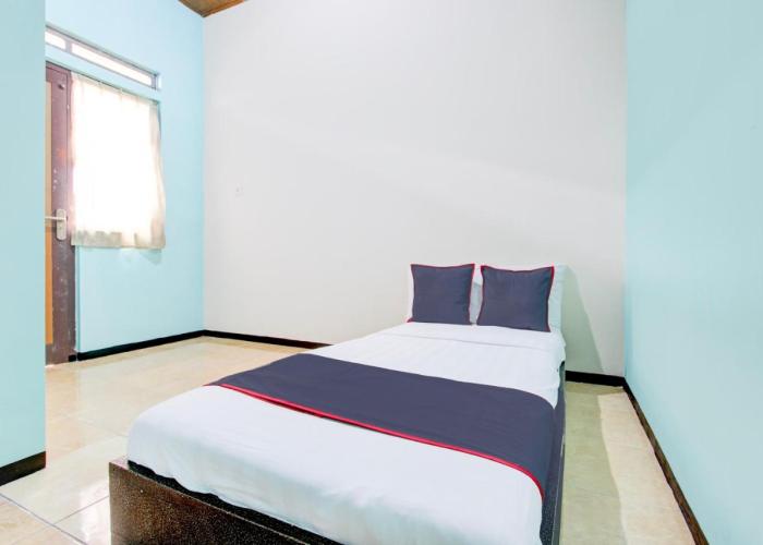 Hotel O Ump Near Alun Alun Purwokerto