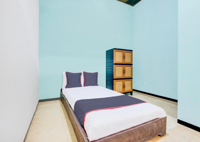 Hotel O Ump Near Alun Alun Purwokerto