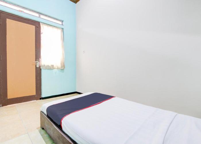 Hotel O Ump Near Alun Alun Purwokerto