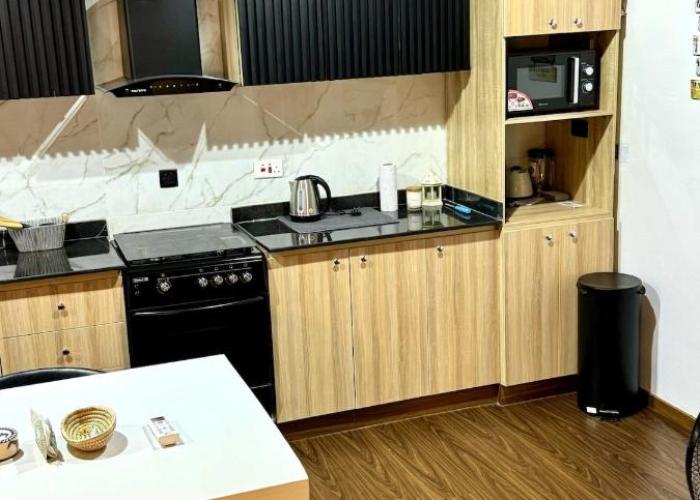 House 12 Two-Bed Studio Apartment