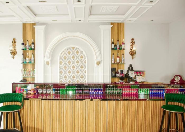 Grand Shalimar Hotel