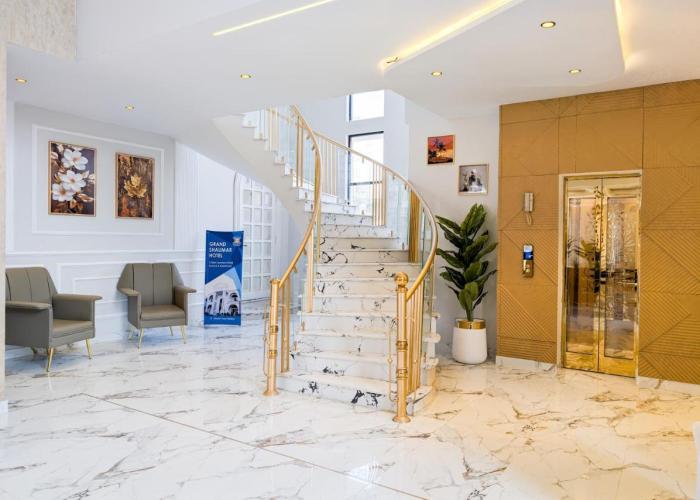 Grand Shalimar Hotel
