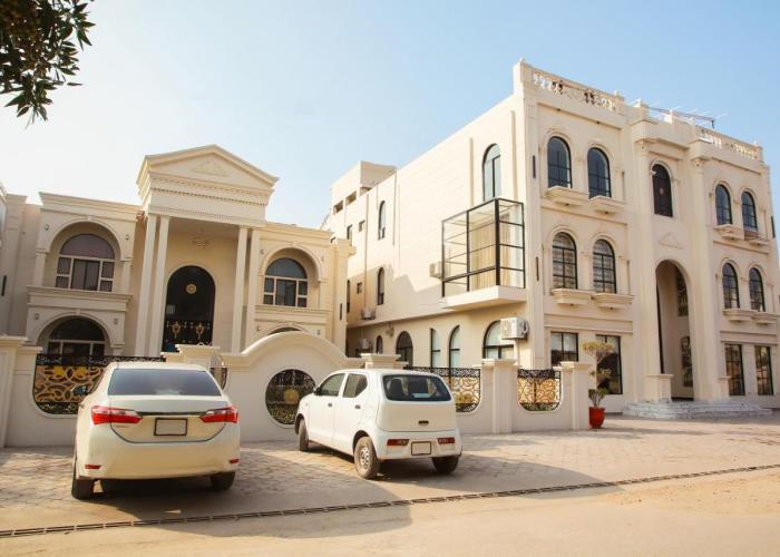 Grand Shalimar Hotel