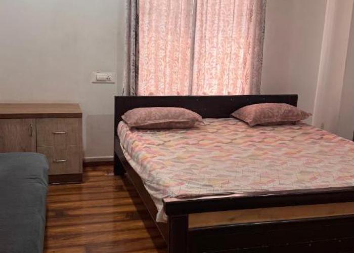Independent flat kompally