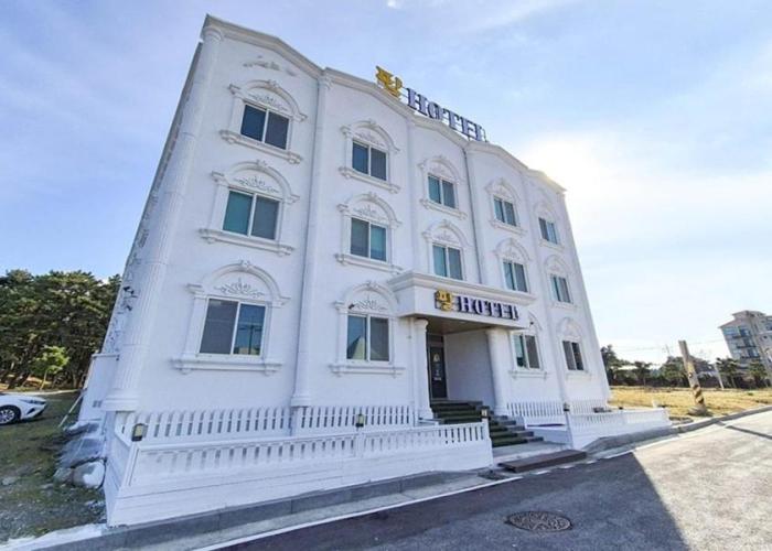 Taean Manripo Feel Hotel