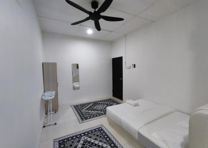 Homestay Temerloh Jaya with Private Pool 3Bedroom 3Aircond 2Water Heater Free High Speed Wi-Fi Netflix