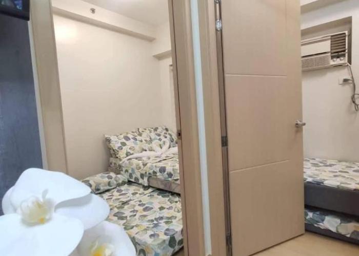 2BR Fully Furnished Condo Unit near SM Fairview