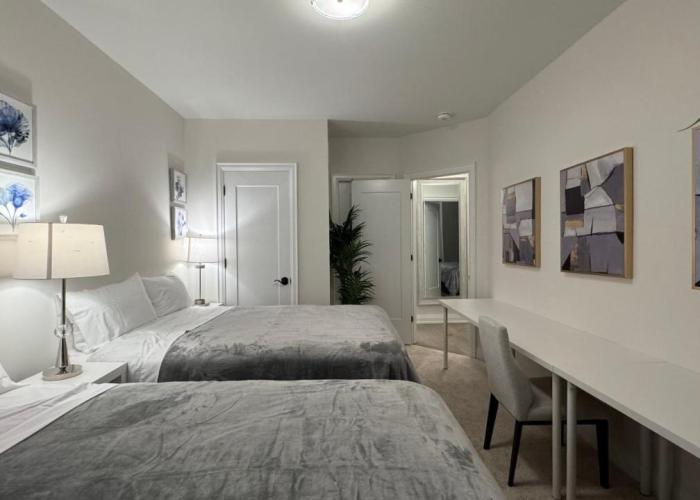 Exquisite Luxury Townhomes in Elite Angus Glen Estate