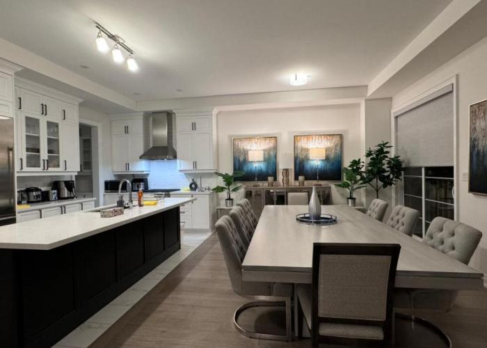 Exquisite Luxury Townhomes in Elite Angus Glen Estate