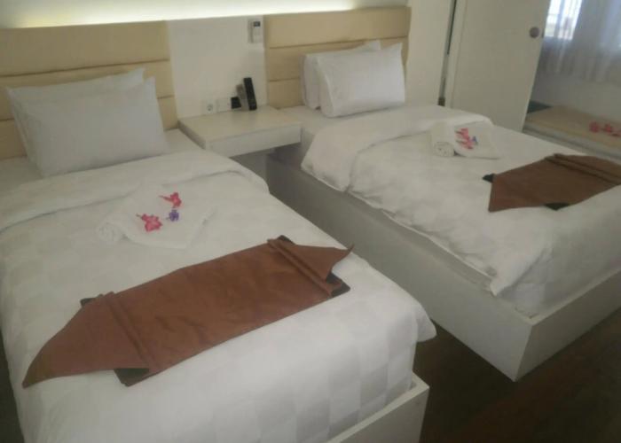 Cavery Beach Hotel