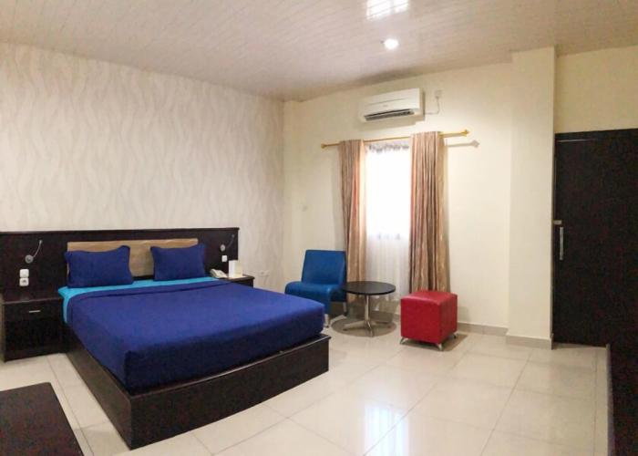 Grand Sari Hotel