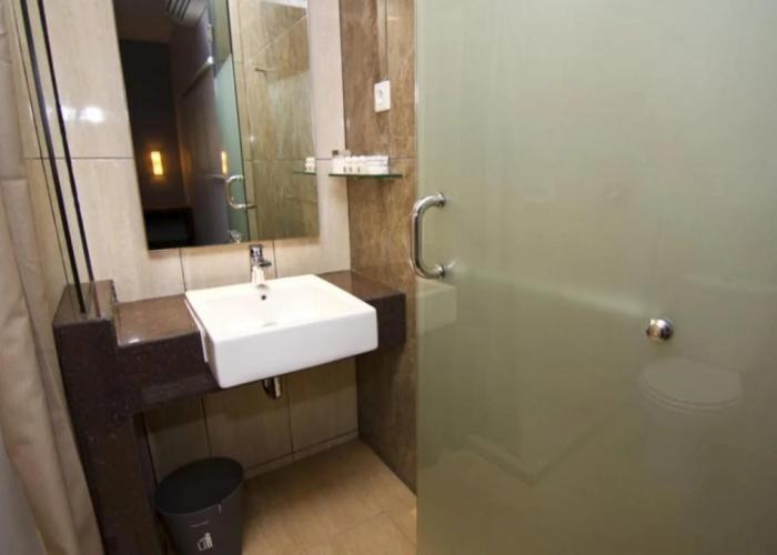 Plan B Hotel