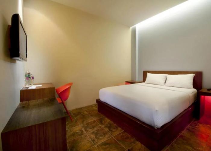 Plan B Hotel