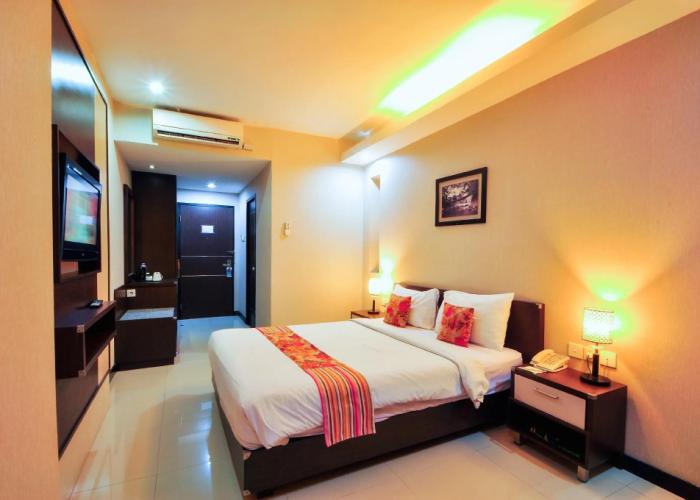 Daima Hotel Padang