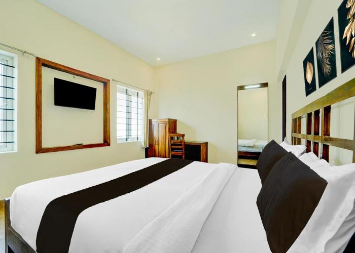 Collection O Charing Cross Ooty