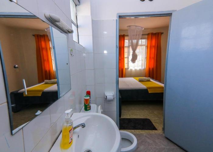 Cate's 1br 2br and 3br apartments in Milimani 07001FourFourTwoTwo8