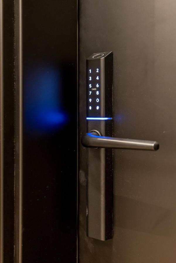 фото Riviera Suites