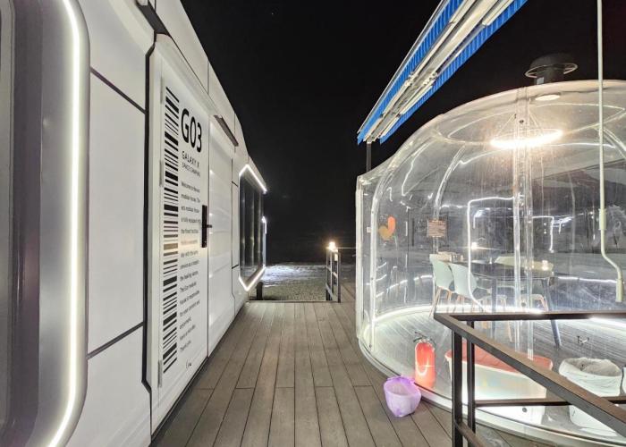 Galaxy X Hotel Type Caravan Glamping & Pension