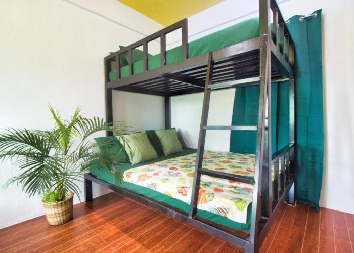 Casa Luntian Lodge and Cafe