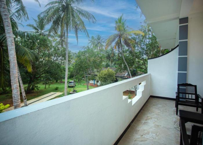 Monarcho Villa