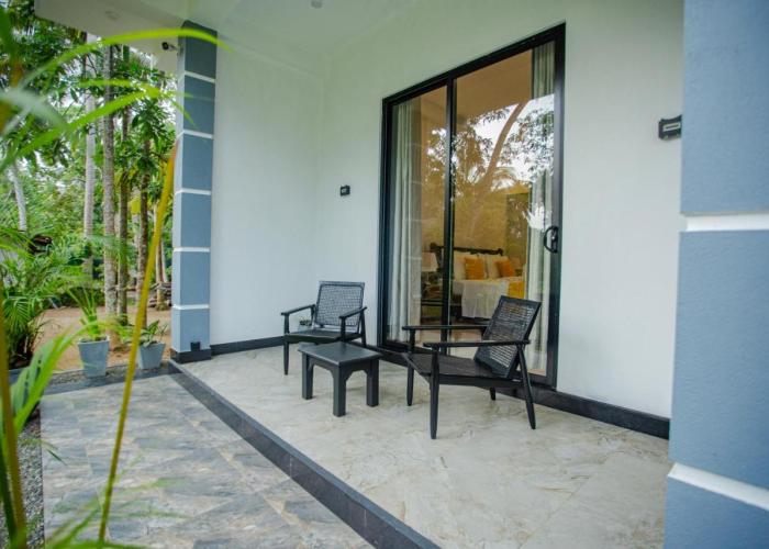 Monarcho Villa