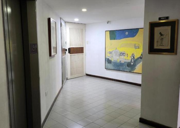El Bosque-Chacao Apt con Terraza