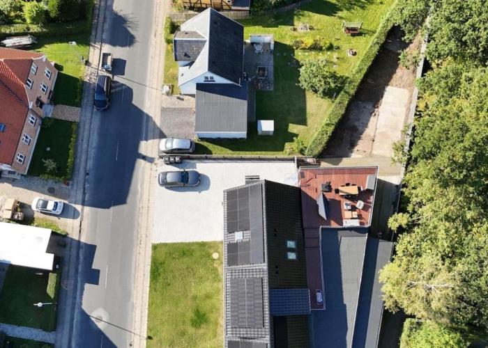 The Butterfly - House in Odense for 7 Persons with Luxury Rooftop Deck & Free Parking