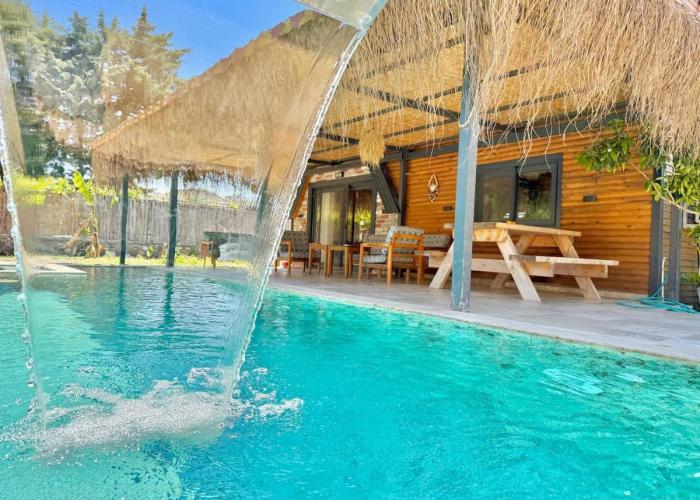 Villa with Hot Pool in Marmaris