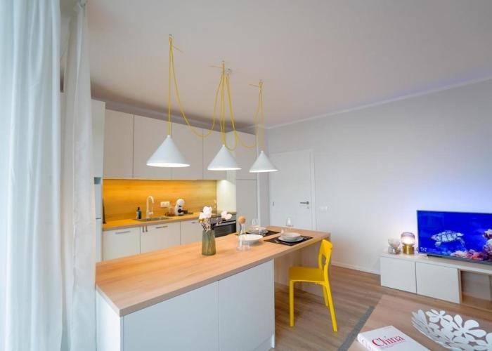 Scandinavian Airy APT in Business Area & Airport