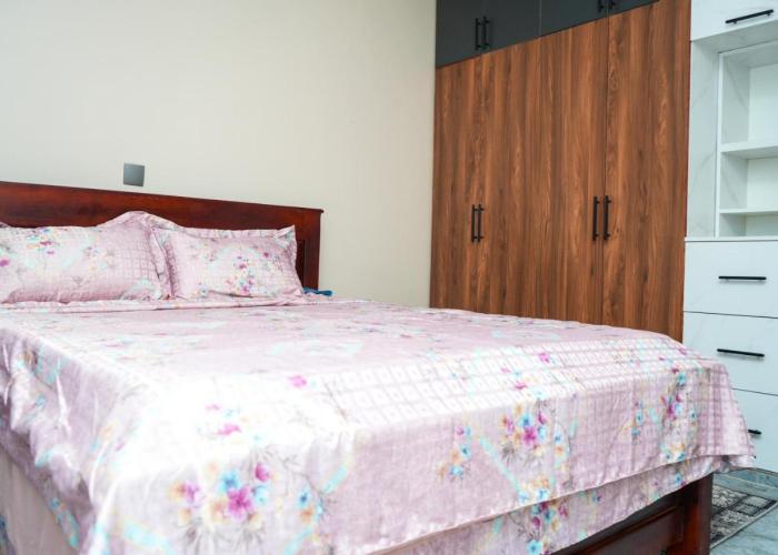 Apartment E-Residences