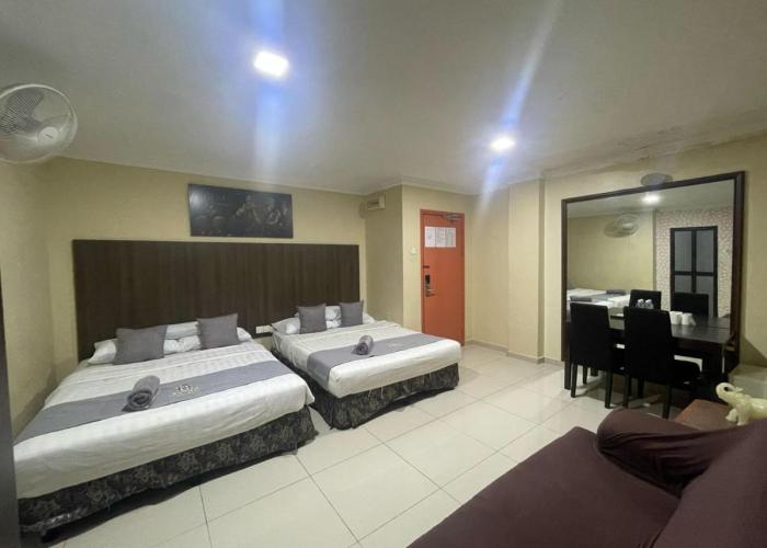 Radiant Heights Hotel by KK Inn