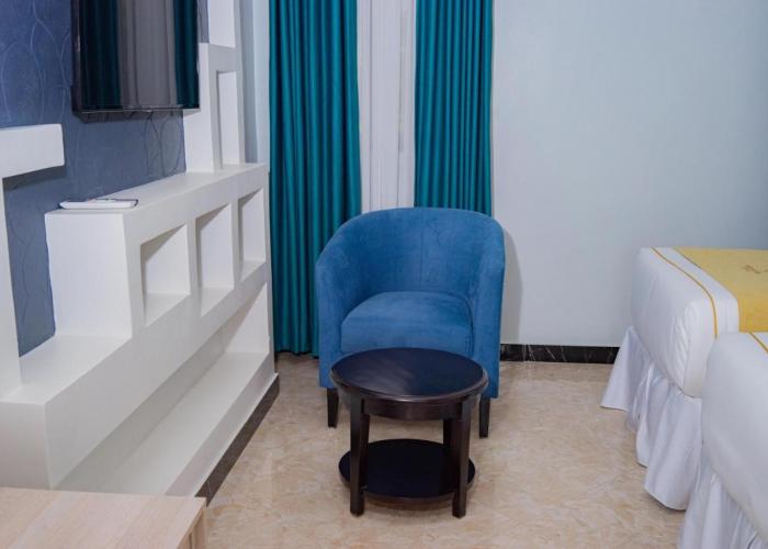 Wils Hotel Supreme