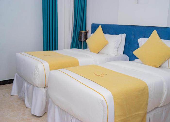 Wils Hotel Supreme