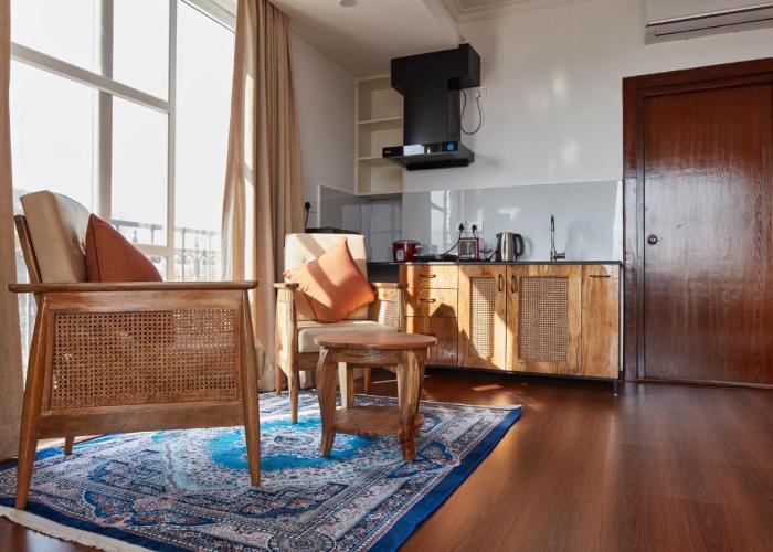 Luminous Apartments & Suites