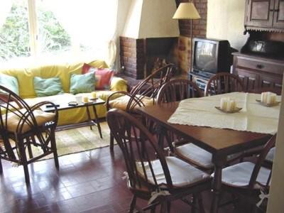 Casa tipo Dúplex en zona Golf de Pinamar, a 4 cuadras de la playa y 10 del Centro! Unidad A, De los Pingüinos y Sirenas