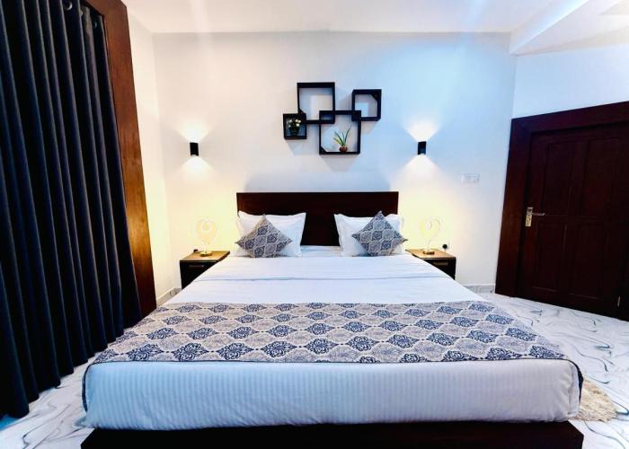 Aloe Transit Hotel