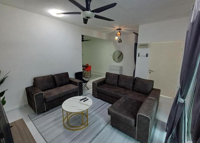Seroja Guesthouse Gambang