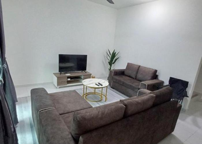 Seroja Guesthouse Gambang