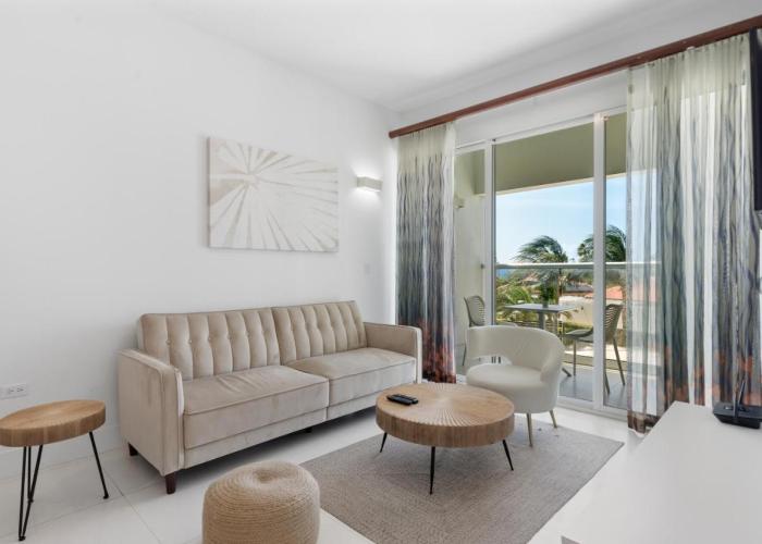 Arubas Life 216