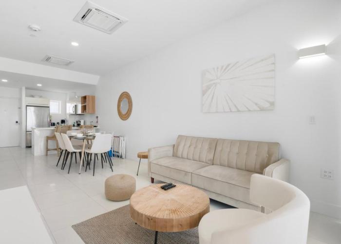 Arubas Life 216