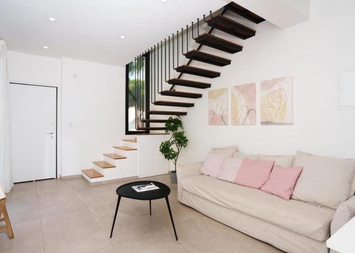 WealthyStays 2BR Retreat , 5Min Walk to Beach
