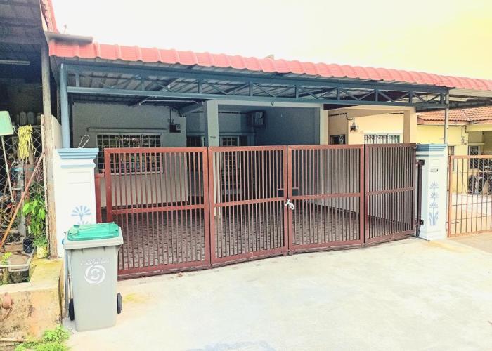 Homestay Taman Jasin Height