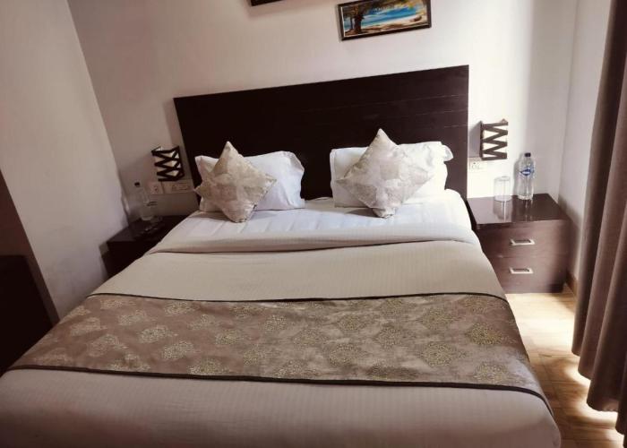 Ganret suites and resort