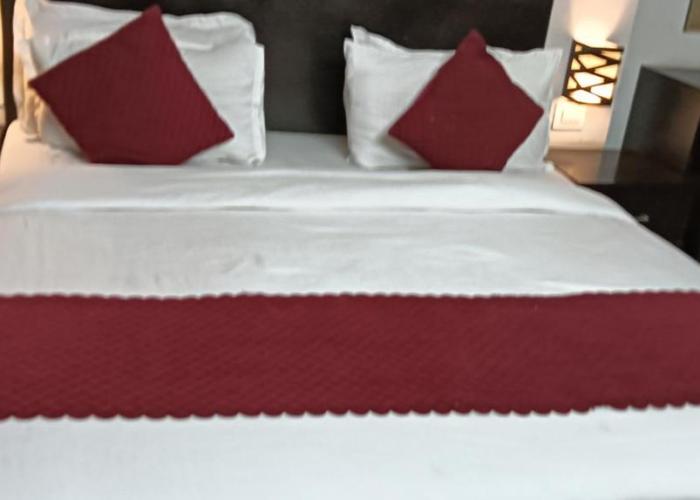Ganret suites and resort