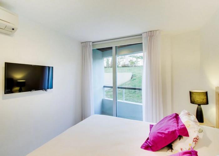 Oceana Suites Isabel