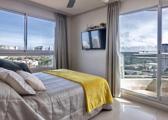 Oceana Suites Ocean Drive