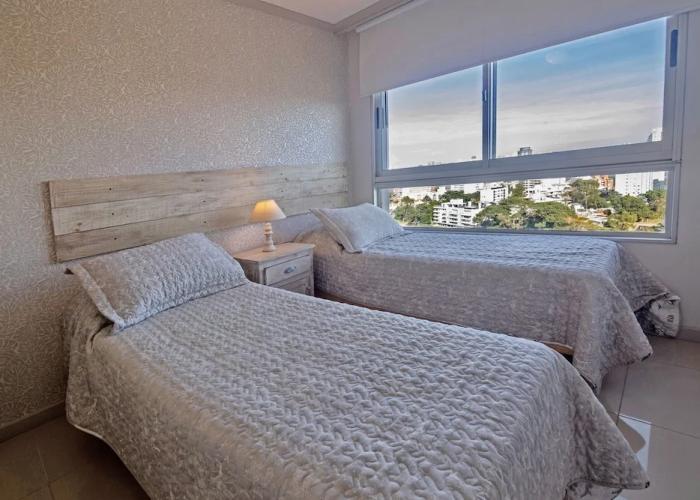 Oceana Suites Ocean Drive