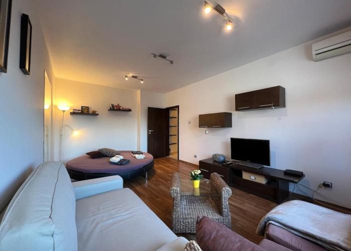 Donna's Apartment,1 Bedroom at Lozenets district